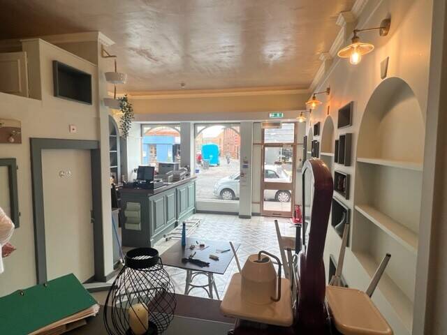 Stunning Full Class 3 Hot Food City Centre Restaurant Ref 1815 Photo 5
