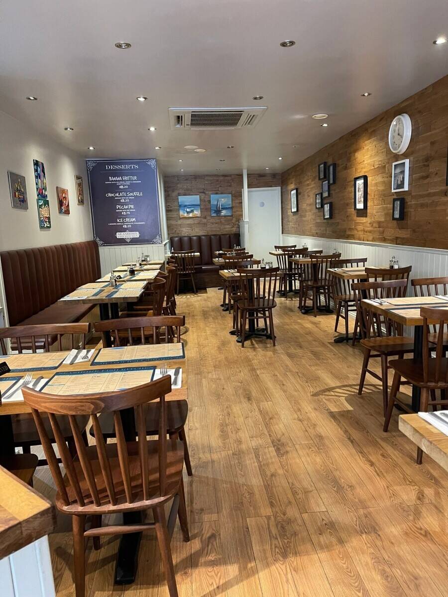 Fish and Chips Resaurant & Takeaway for Sale in Surbiton Photo 4
