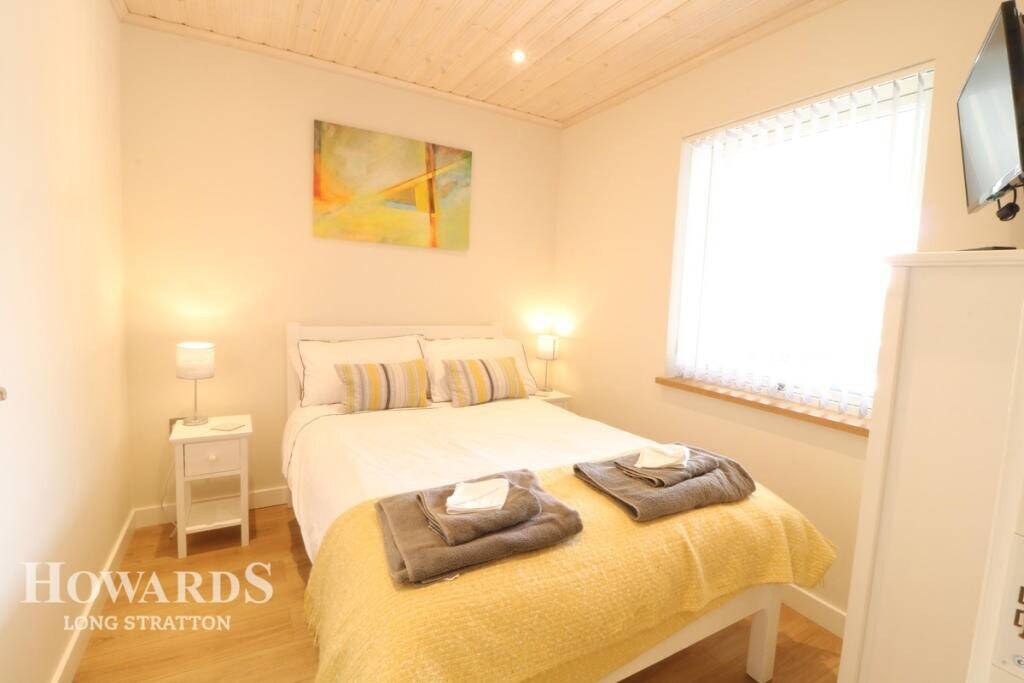 Luxury lodge run as successful Airbnb  Photo 5
