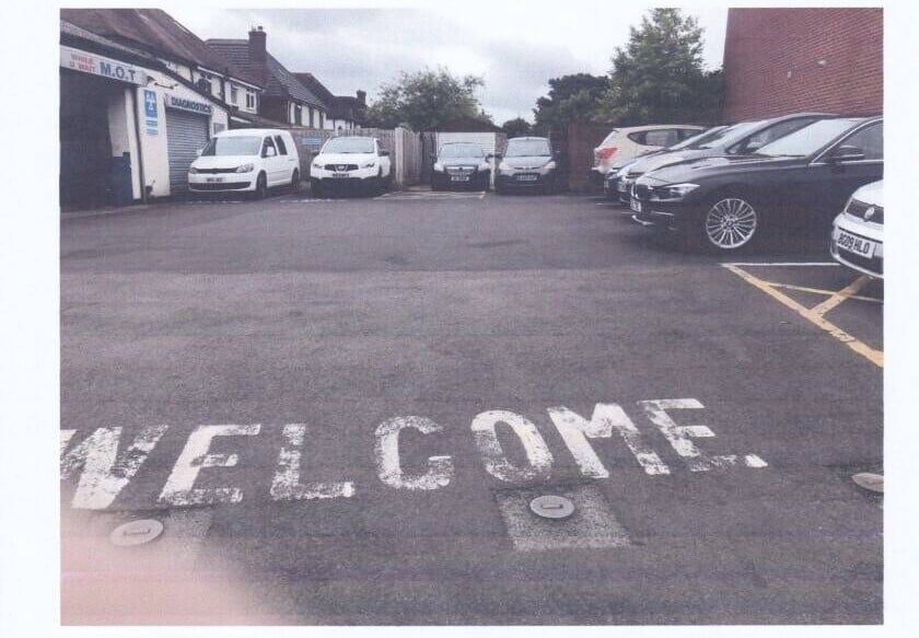 Car garage and mot centre for sale in Oldbury west midlands