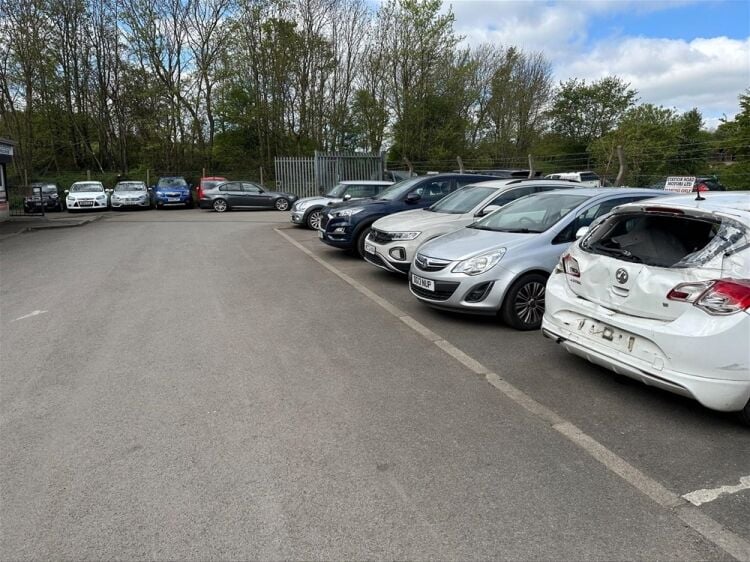 PROVIDER OF VEHICLE REPAIR AND MAINTENANCE SERVICES Photo 5