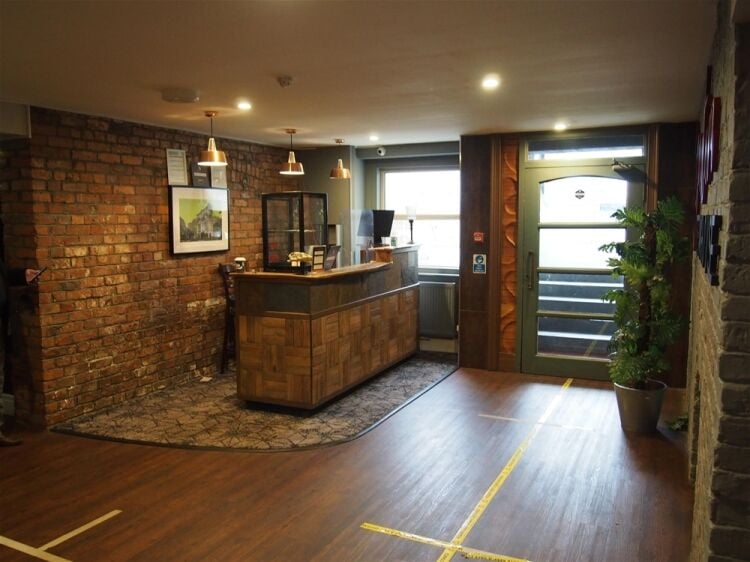 Restaurants For Sale in Trafford Photo 5