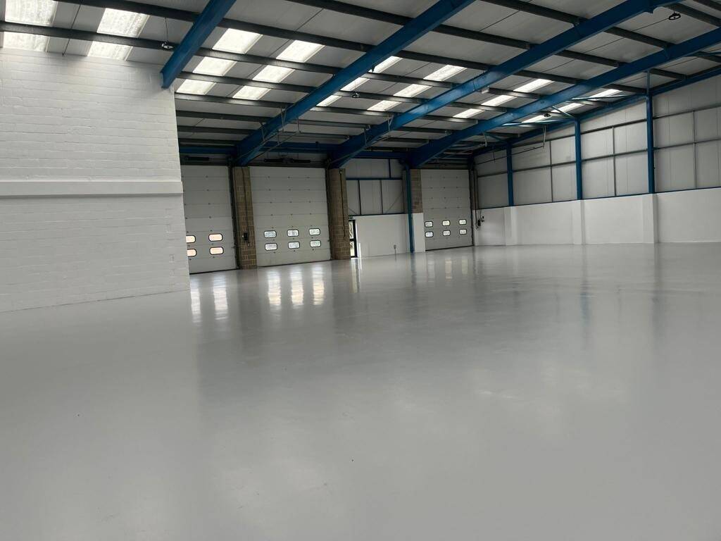 Warehouse/Storage Facility With Yard And Customers In Abingdon, Oxford For Sale