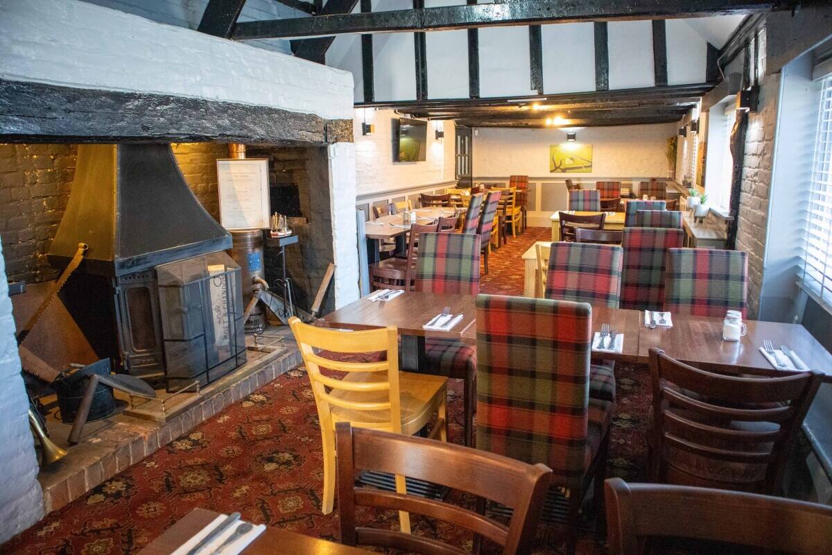 KENT - HIGH QUALITY FAMILY FRIENDLY PUB FOR SALE