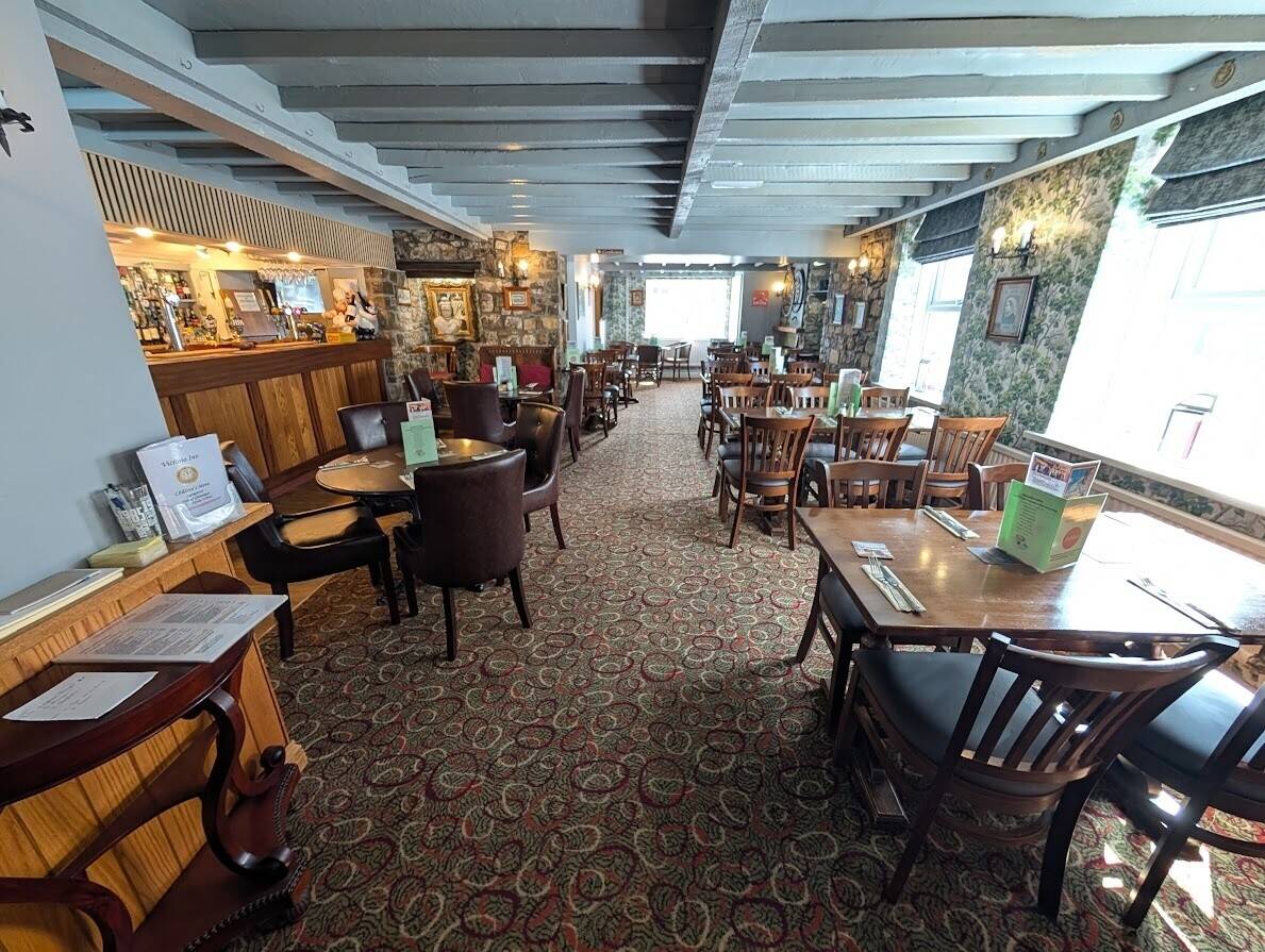 VALE OF GLAMORGAN - VILLAGE INN Photo 5