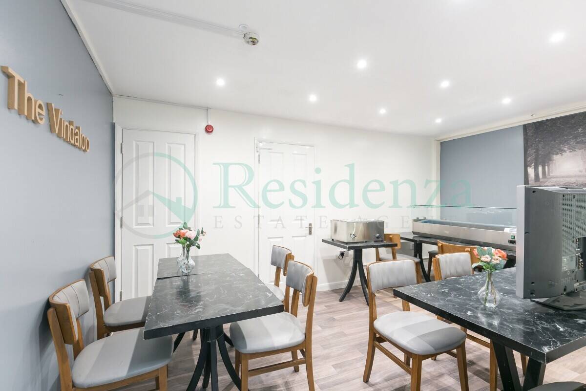 Excellent Located Takeaway Business outside Tulse Hill Station currently trading as an Indian Takeaw Photo 5