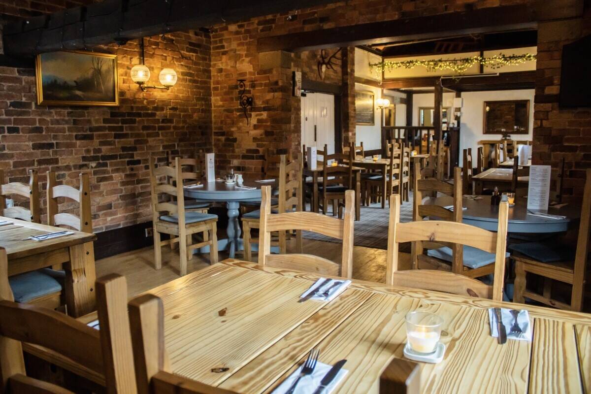 Freehouse Pub, restaurant & campsite