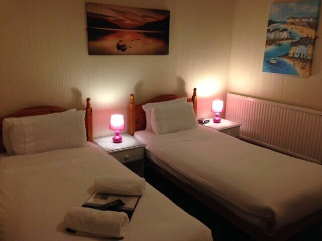 Very Long Leasehold (virtual freehold)  GUEST HOUSE for sale WEYMOUTH