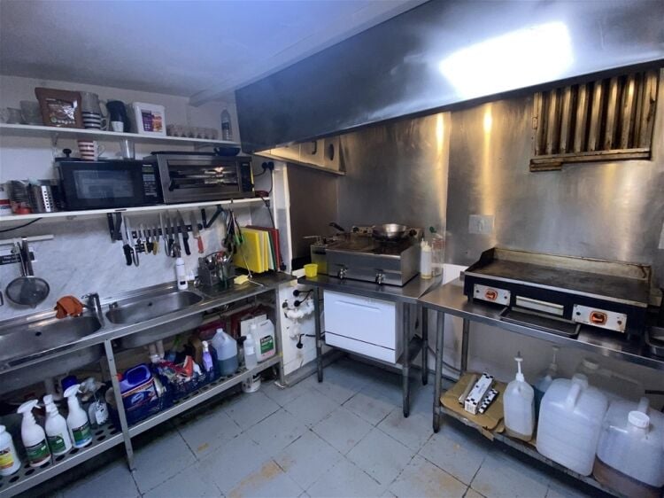 Cafe & Sandwich Bars For Sale in Macclesfield Photo 5