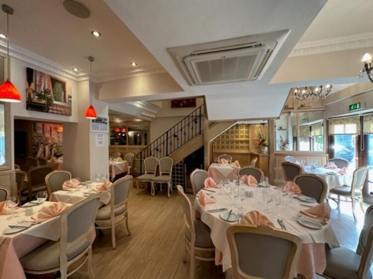 Leasehold Italian Restaurant Located In Sutton Coldfield