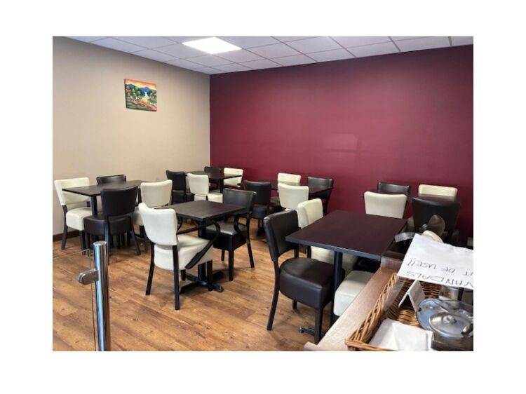 Well established Thai restaurant and takeaway for sale