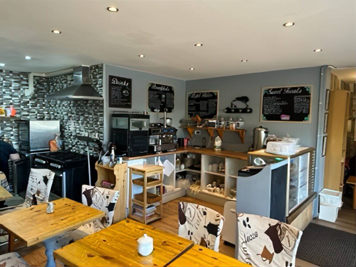 COFFEE SHOP WITH HUGE POTENTIAL FOR SALE IN VERY SOUGHT AFTER LOCATION IN TEESSIDE Photo 5