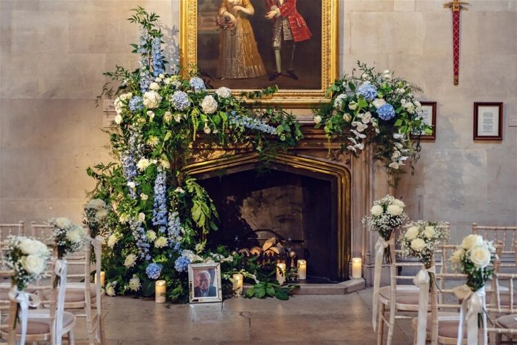 MULTI-AWARD-WINNING FLORISTS