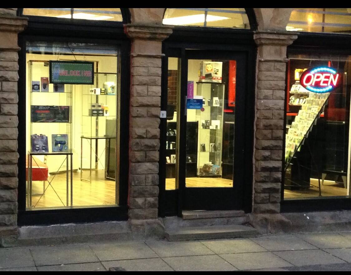 Mobile phone and Repair shop for sale Photo 5