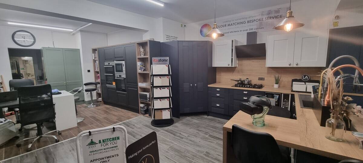 Kitchen showroom for sale in Whitby, Ellesmere port, Cheshire Photo 6