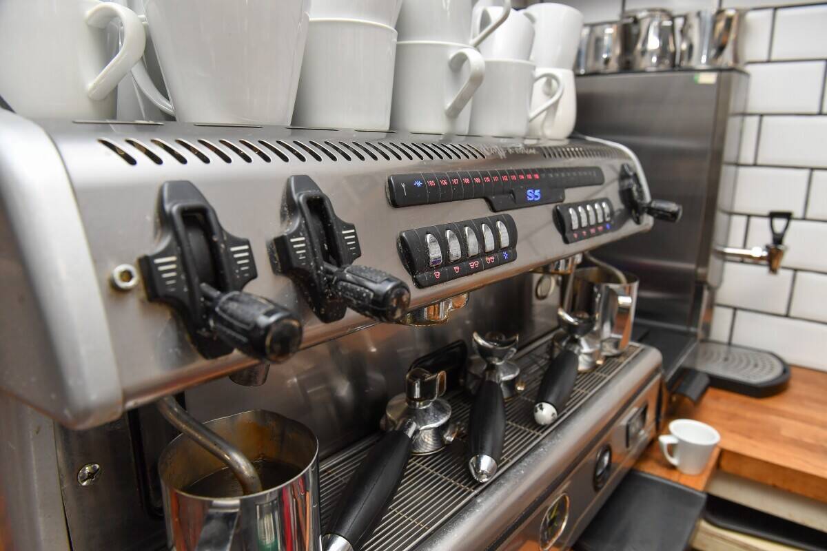 Coffee shop/cafe/bistro for sale south Leicestershire Photo 5