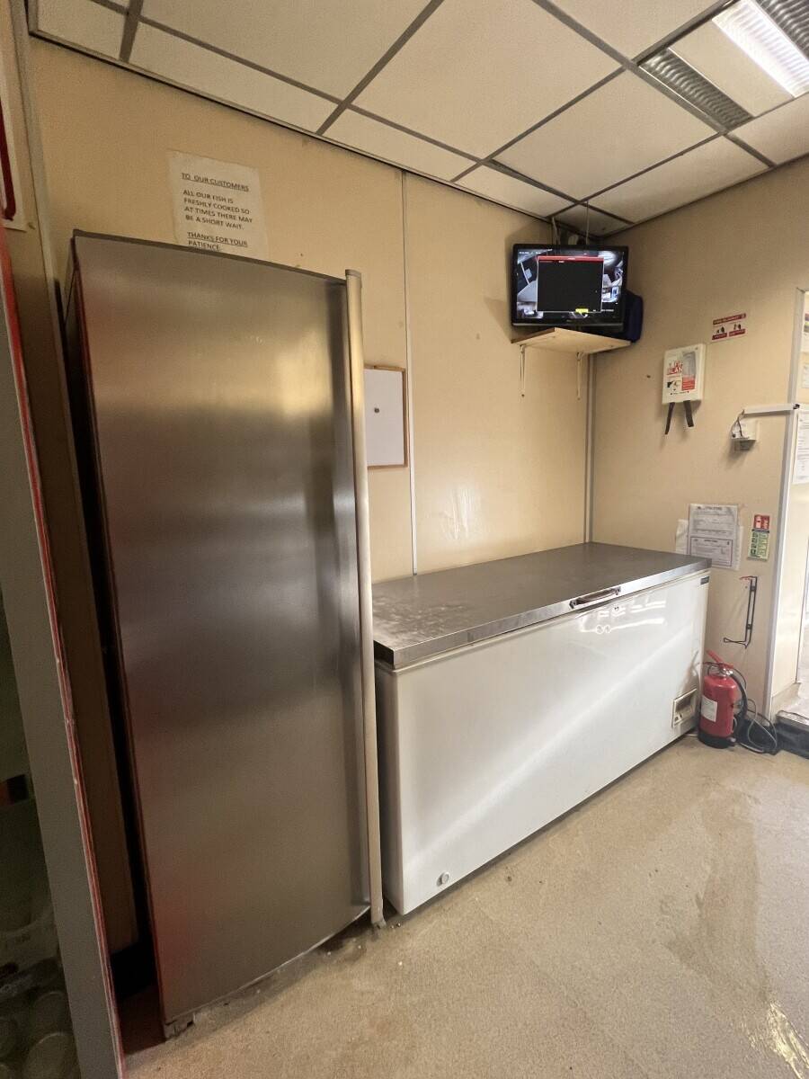 Fish and chip shop/ takeaway for sale