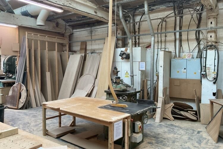 Pub & Bar Furniture Design & Manufacture - W Yorks Photo 5