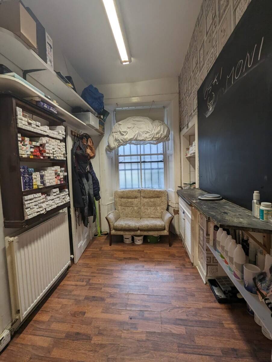 Hair salon for sale, London road in Edinburgh Photo 5