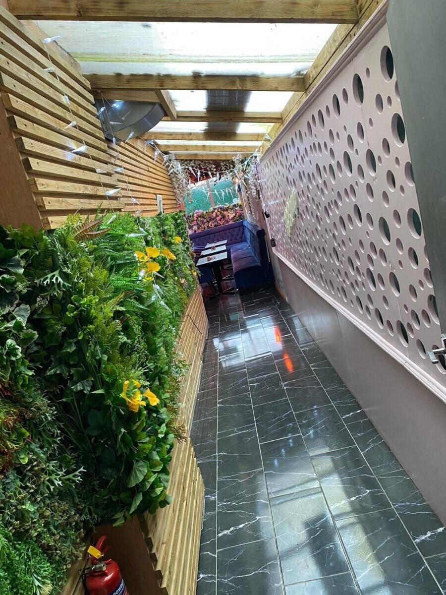 A fully refurbished shisha lounge, events bar, snooker