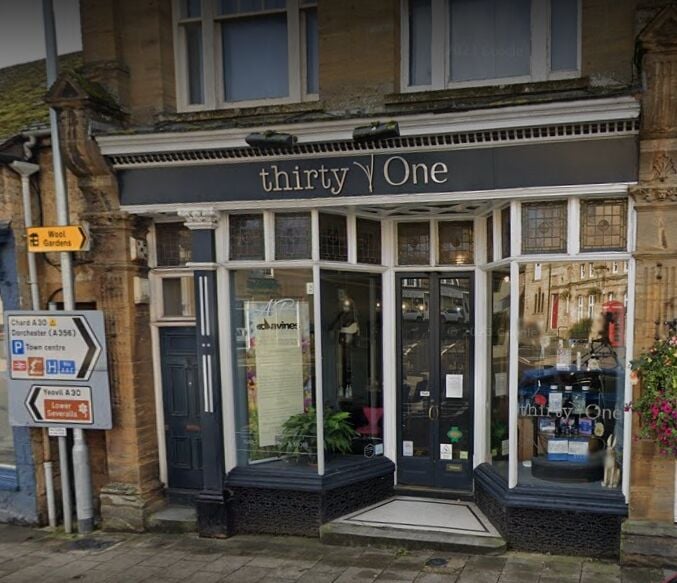 ***REDUCED*** Esteemed Hair & Beauty Salon Located in Somerset for Sale
