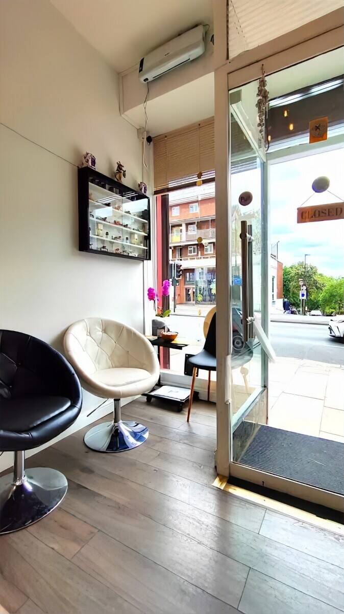 Beauty Salon to rent Photo 5