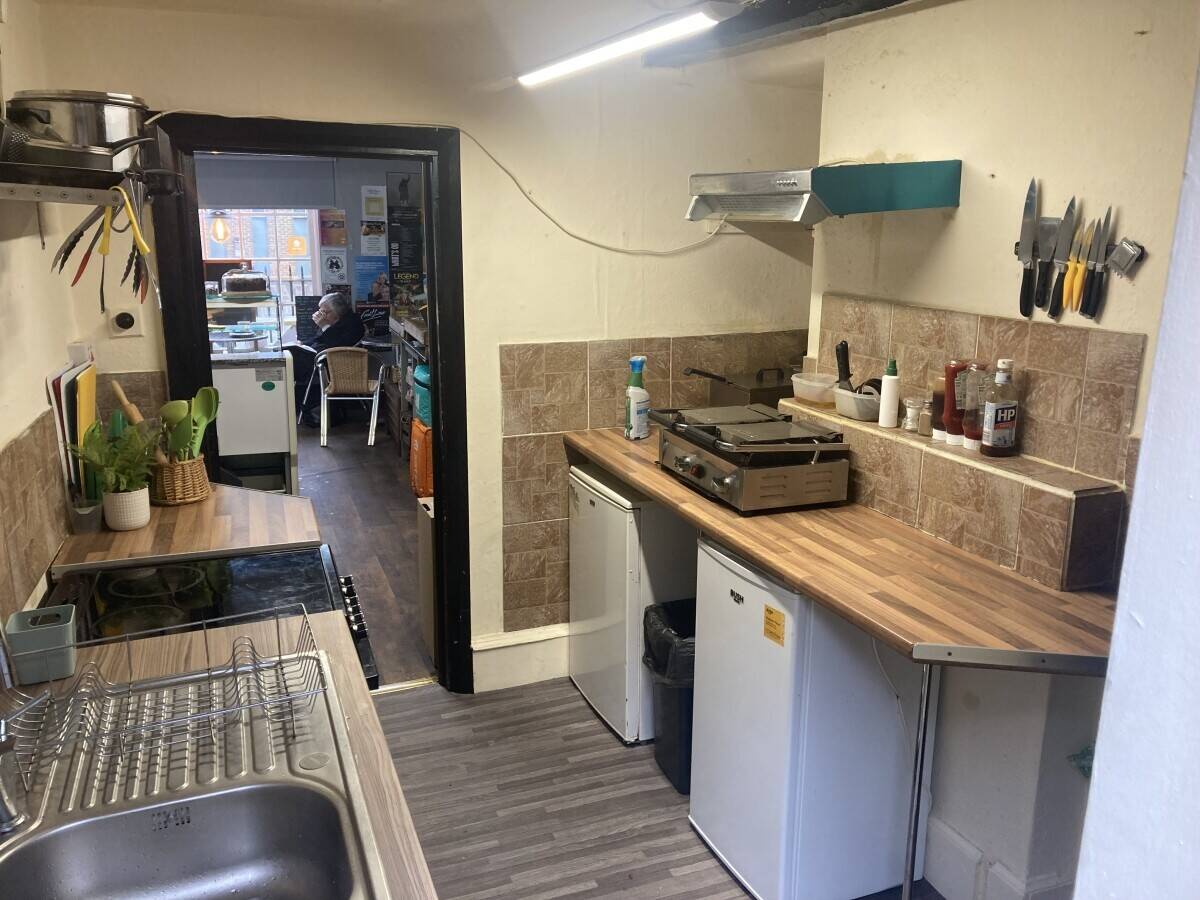 The Sandwich Hut, Local sandwich bar For Sale, 25 Front Street, Acomb, York, YO24 3BW Photo 5