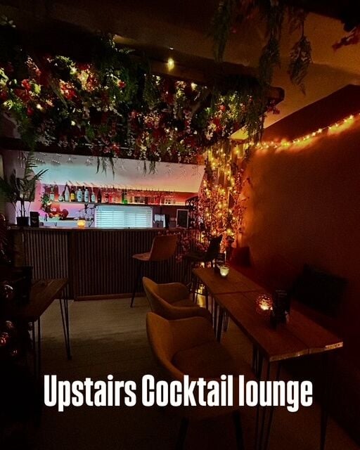 Absolutely Stunning Cafe Bar & Lounge Photo 5