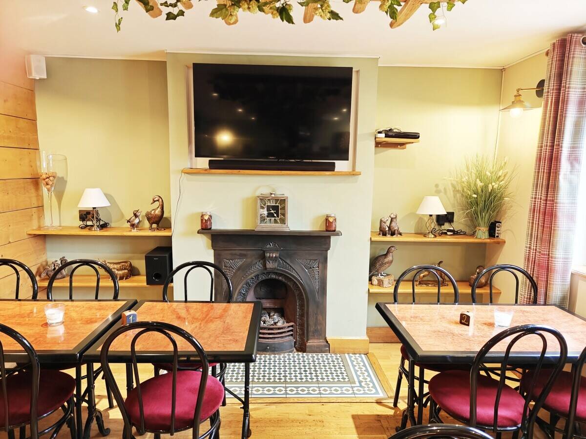 HEREFORDSHIRE - RENOWNED CHARACTER PUB