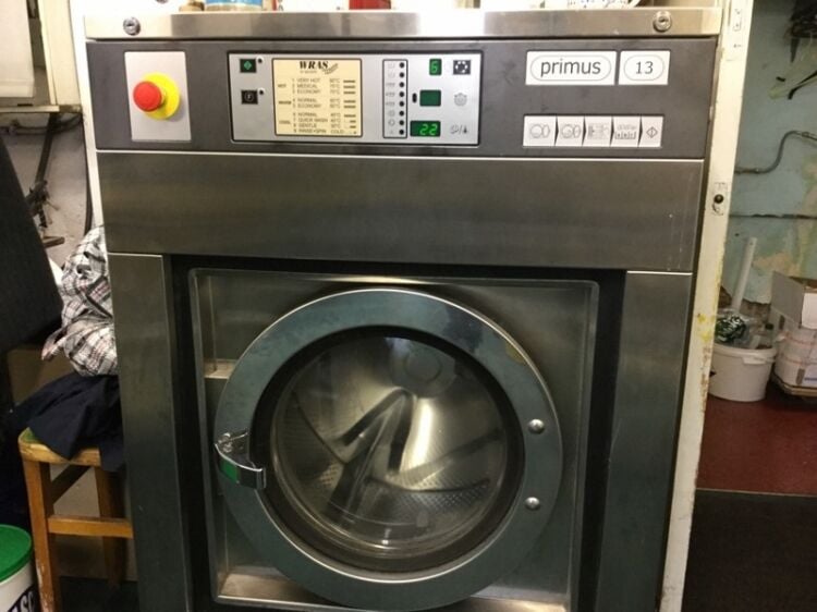 Very Well Presented Dry Cleaners