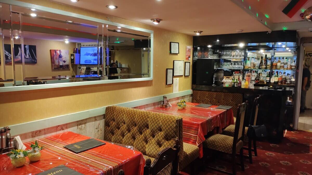 Greek Restaurant for Sale in Chatham Kent