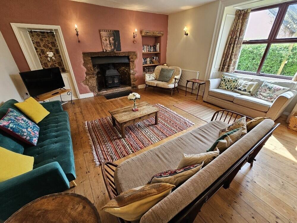 Impressive & Refurbished Bed & Breakfast/Holiday Let, With Full Residential Planning Consent Photo 5