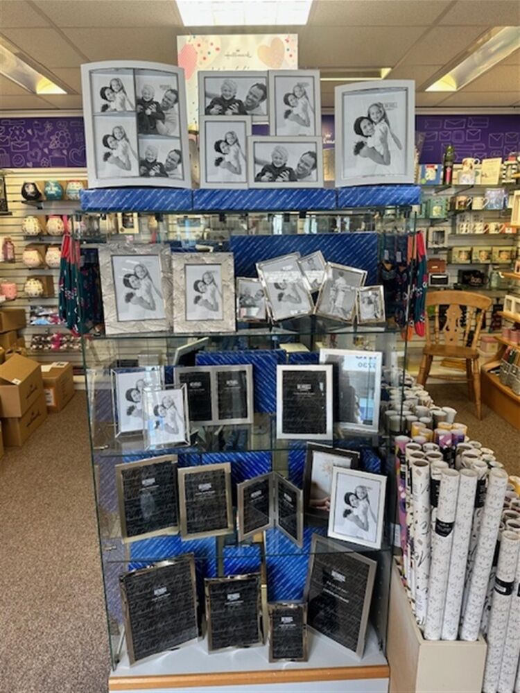 HALLMARK CROWN CARD AND GIFT SHOP - DERBYSHIRE
