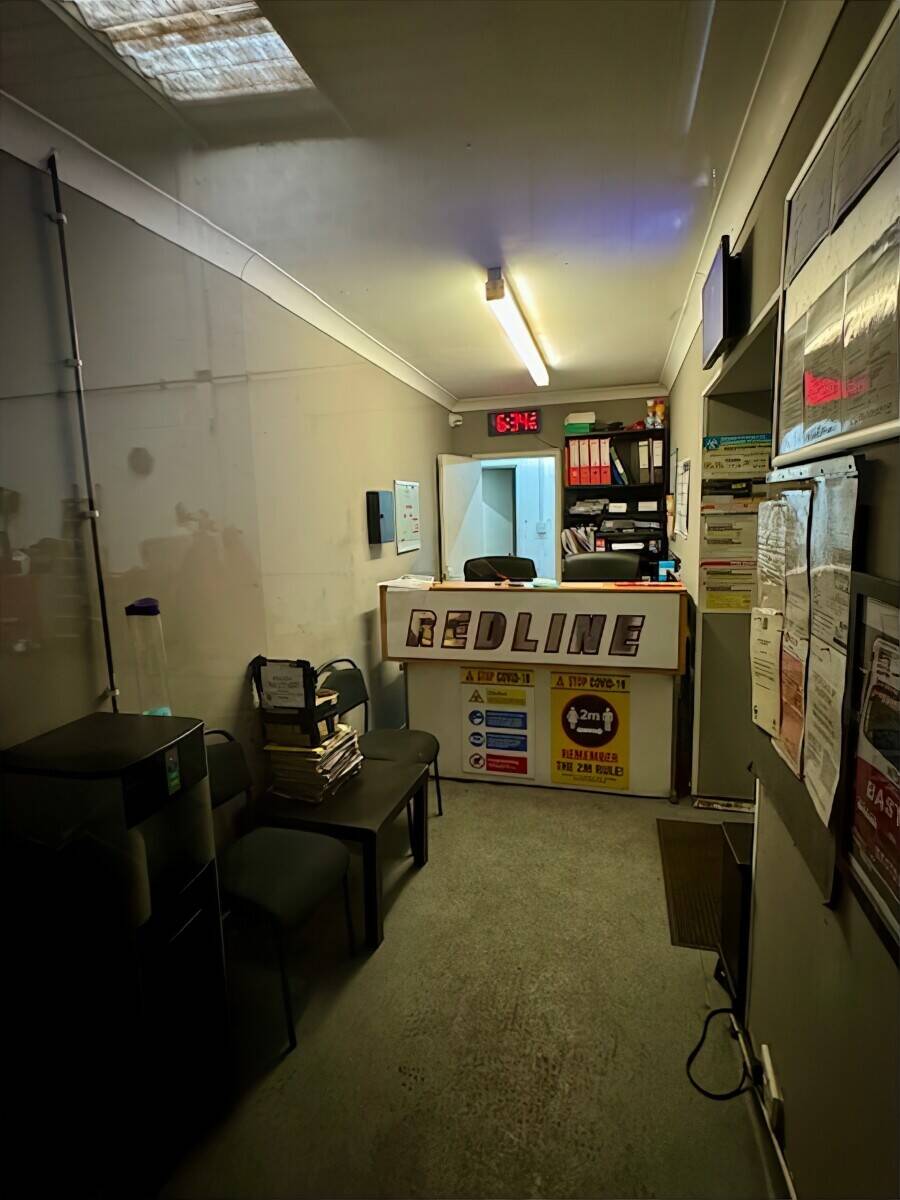 Car repair garage in Cardiff