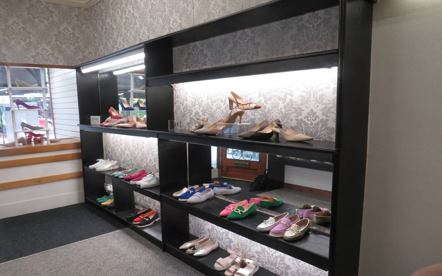 Established & Very Well-known Ladies Shoe Shop Business Photo 5