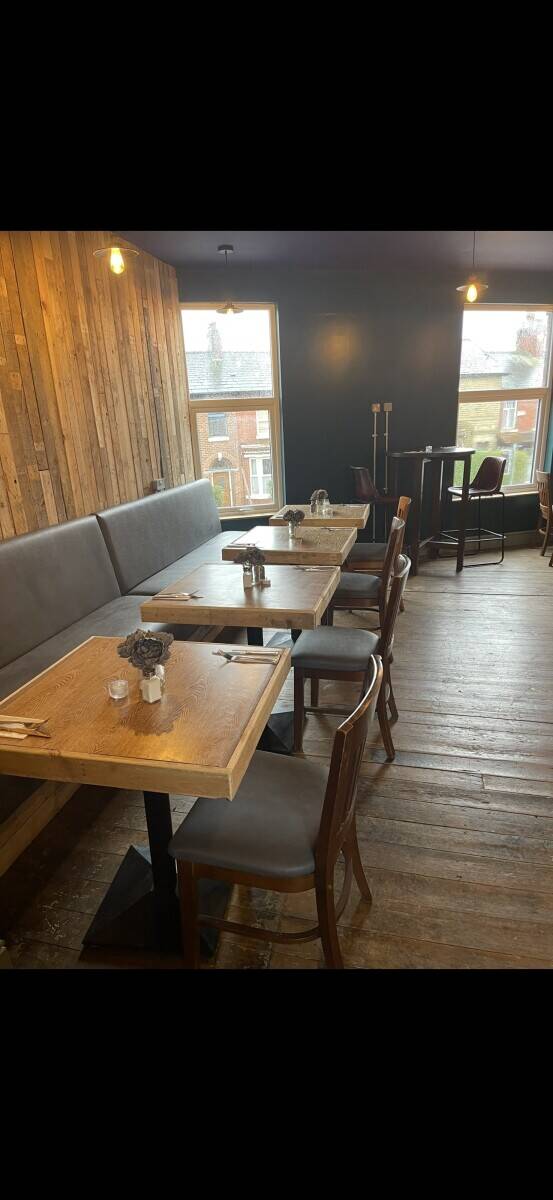 Bistro for sale.  Lane ends Preston  Photo 5
