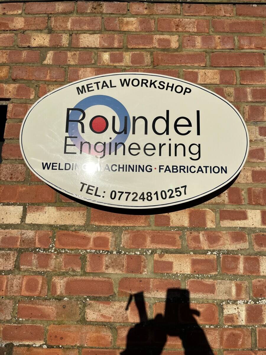 Small engineering workshop in lovely Dorset town Photo 4