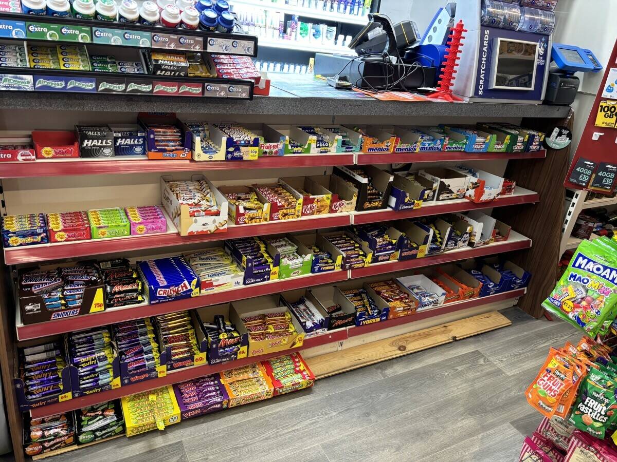 Convenience store for sale Photo 5