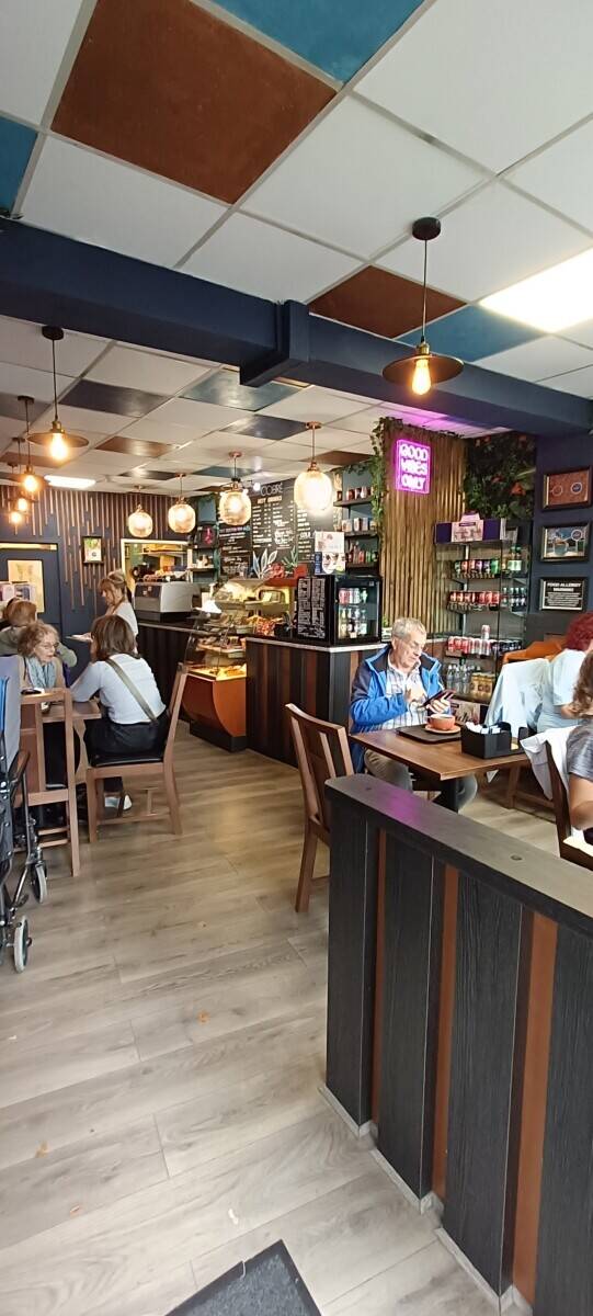 Coffee Shop Cafe - Walmley Village