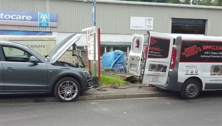 SPECIALIST AUTOMOTIVE CLEANING & MAINTENANCE COMPANY HAMPSHIRE Photo 5