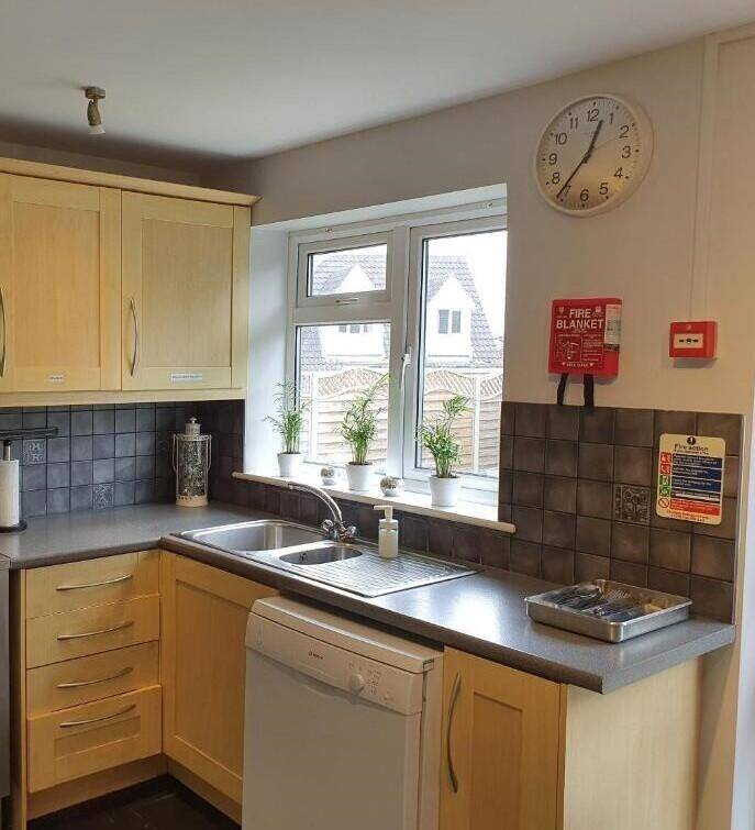 Stansted Lodge - A Stansted Airport Guesthouse