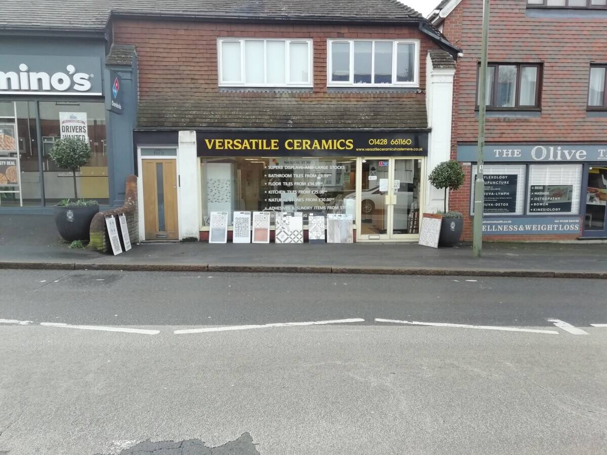 Ceramic tile showroom in Haslemere  Photo 5