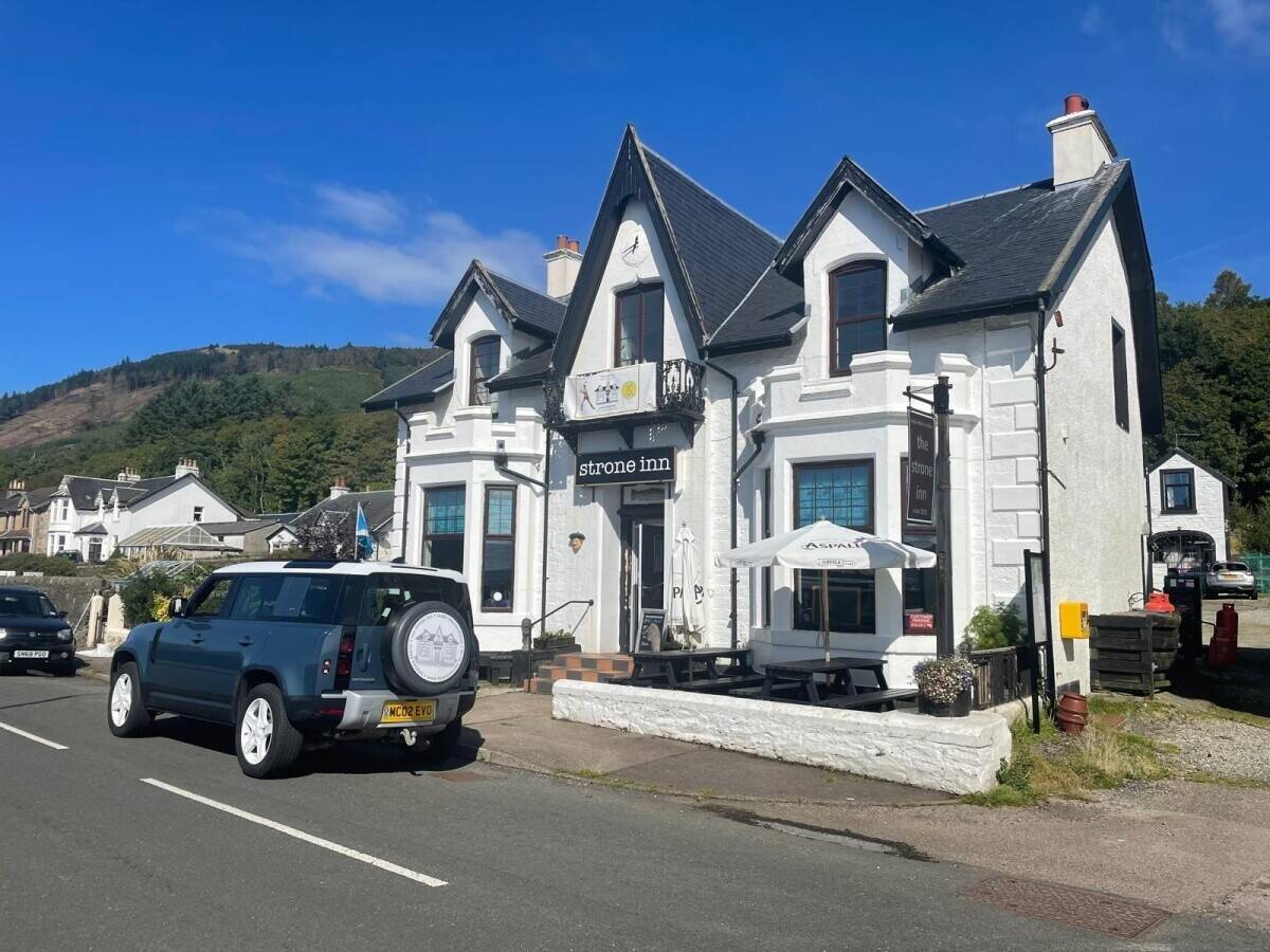 Charming village Pub on a prominent water-side plot - For Sale Photo 5