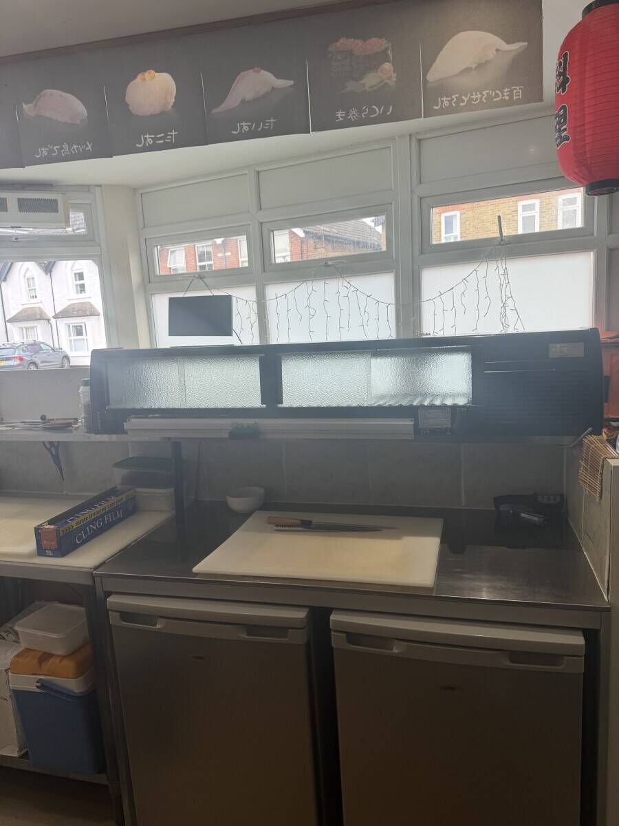 Japanese restaurant take away in Walton on Thames Photo 6