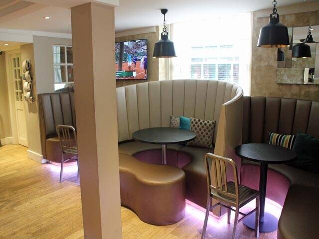 BRECON - TOWN CENTRE PUBLIC HOUSE