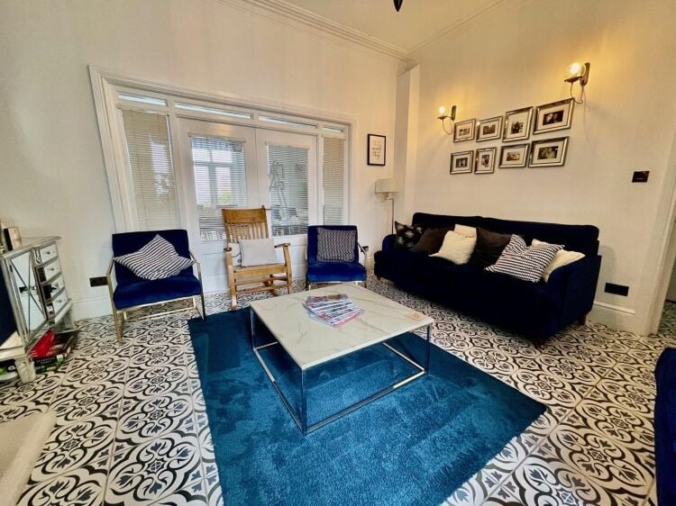 11 Bedroom Boutique Bed & Breakfast Located In Newquay, Cornwall