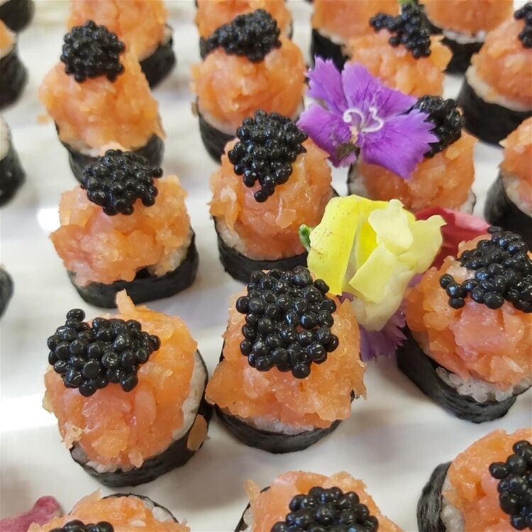 RENOWNED CATERING COMPANY