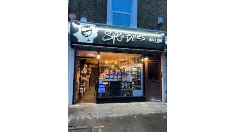 Artisan Italian Café, Wine Bar, and Deli Based in Castelnau Barns, London *REDUCED*