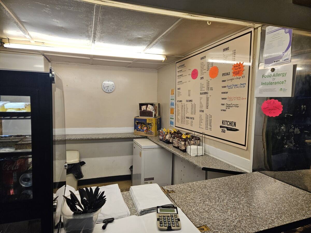 Established Sandwich Bar in Busy Industrial Area