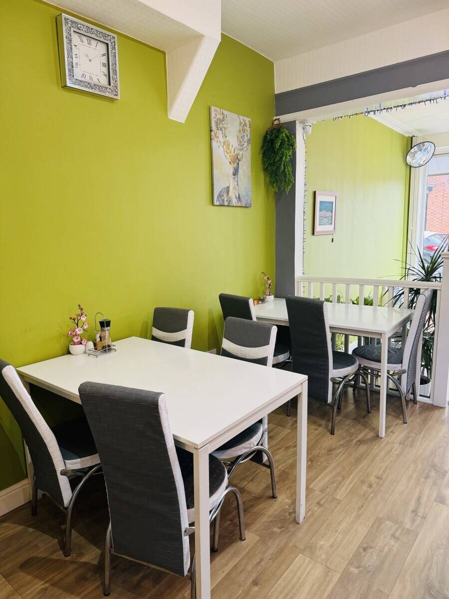 Top rated Cafe in Crewe